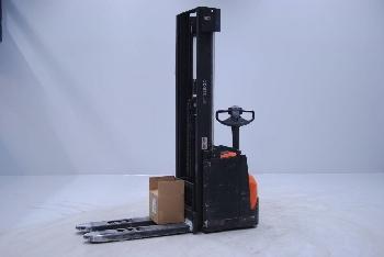 Toyota SWE160