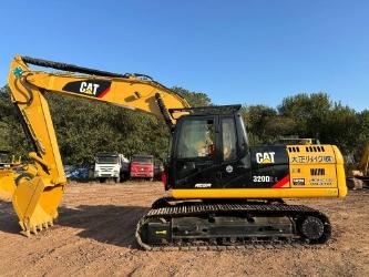 CAT 320D2L