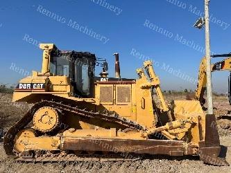 CAT D 8 R
