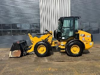 CAT 908M