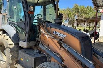 CASE 570 St