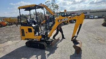 JCB 15 C-1