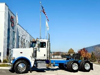 Peterbilt 389