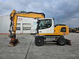 Liebherr A916