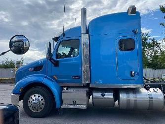 Peterbilt 579