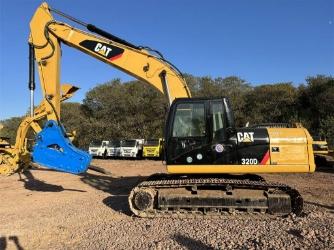 CAT 320D