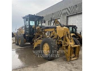 CAT 140 AWD