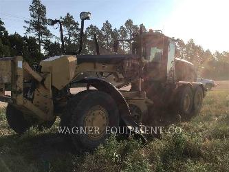 CAT 140M2 AWD