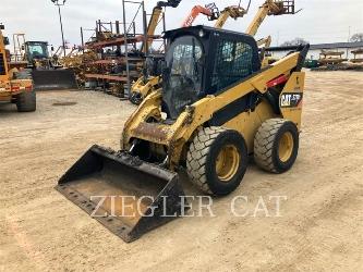 CAT 272D2