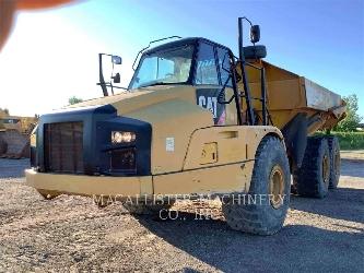 CAT 740B