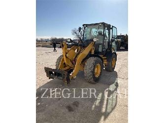 CAT 908M