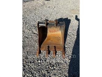 CAT BK303P24