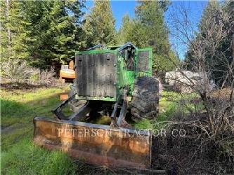 John Deere 648L