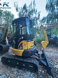 Komatsu PC 35
