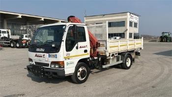 Isuzu NQR75 4X2