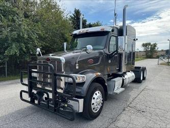 Peterbilt 567