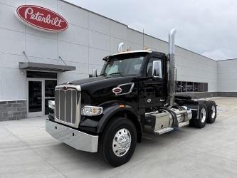 Peterbilt 567