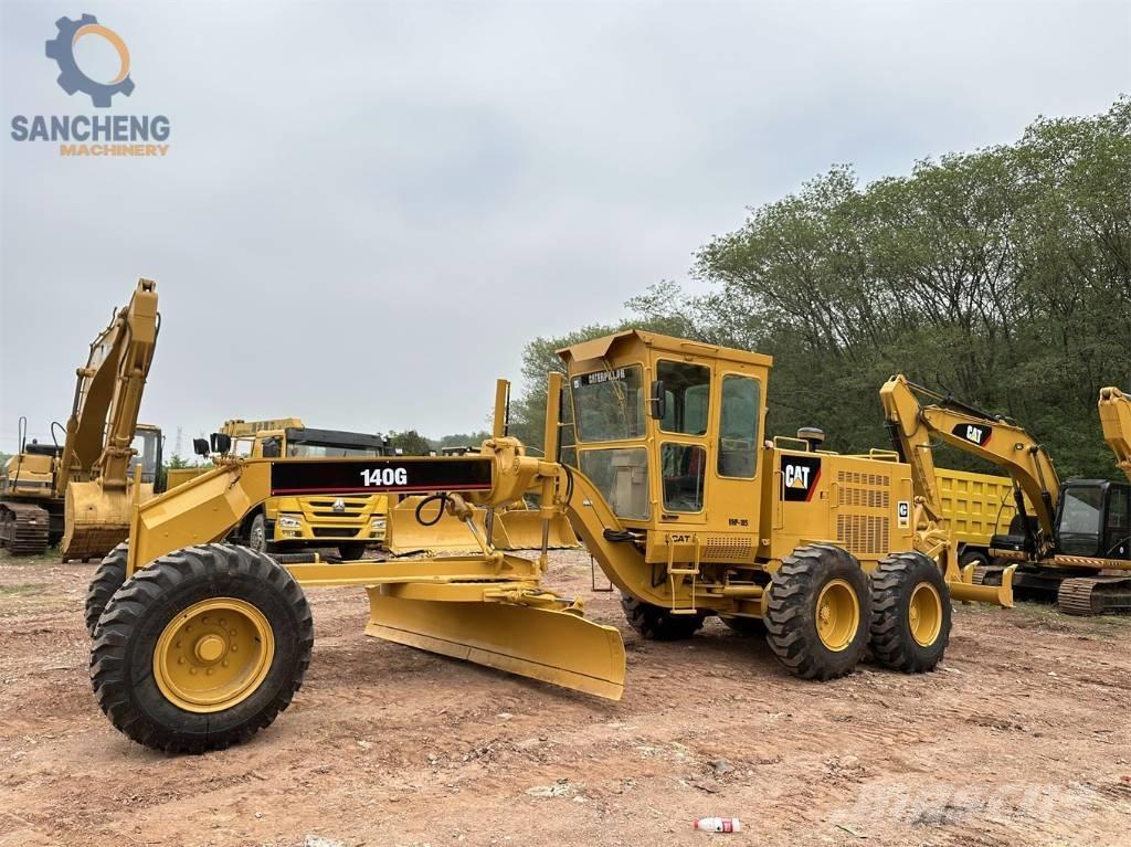 CAT 140G Грейдеры