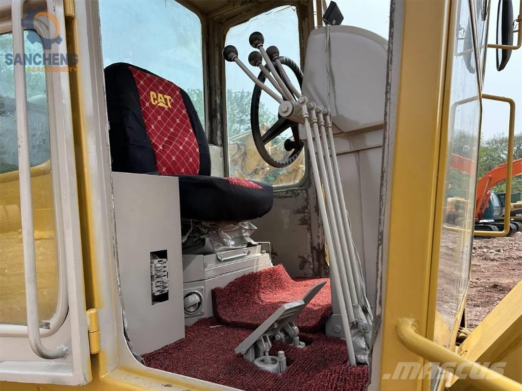 CAT 140G Грейдеры
