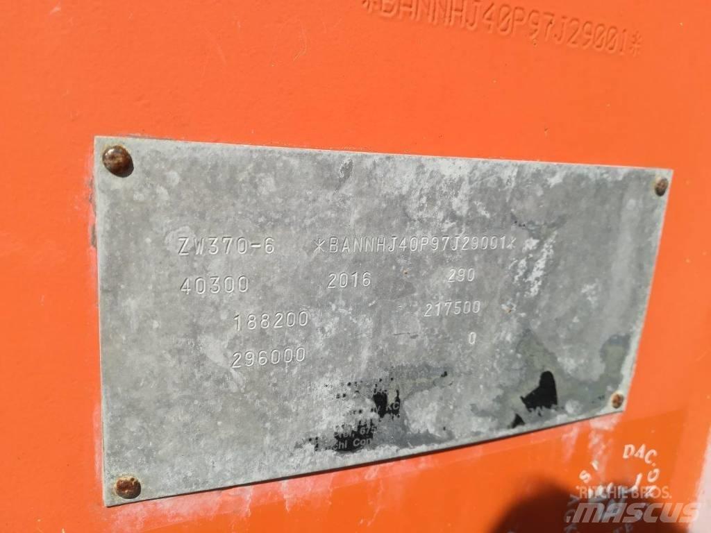 Hitachi ZW 370-6 Фронтальные погрузчики