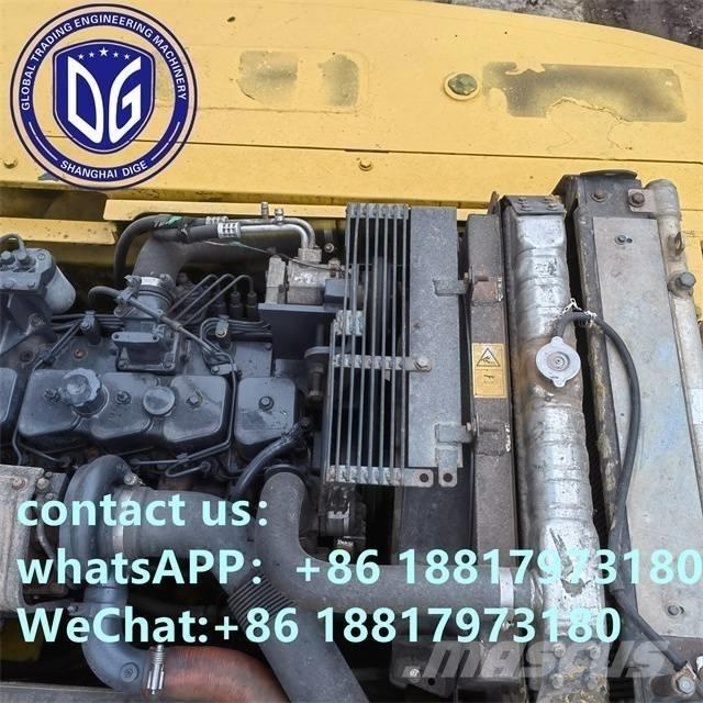 Komatsu PC220-7 Гусеничные экскаваторы