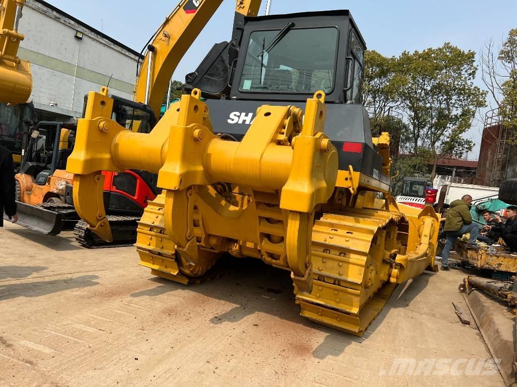 Shantui SD22 Гусеничные бульдозеры