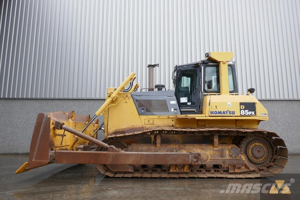 Komatsu D85PX-15 Гусеничные бульдозеры