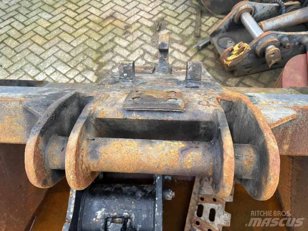 Engcon EC 233 Гидравлические ротаторы