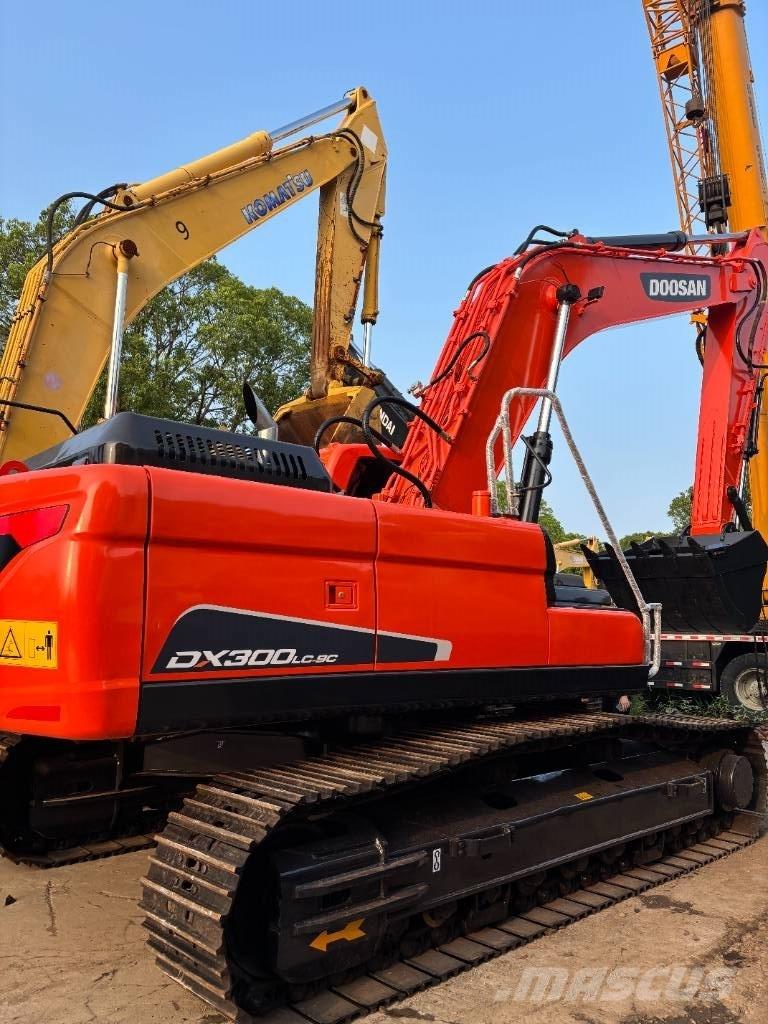 Doosan DX300LC-9C Гусеничные экскаваторы