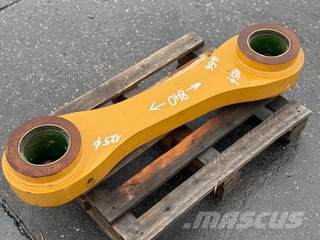 CNH BUCKET LINK Ковши