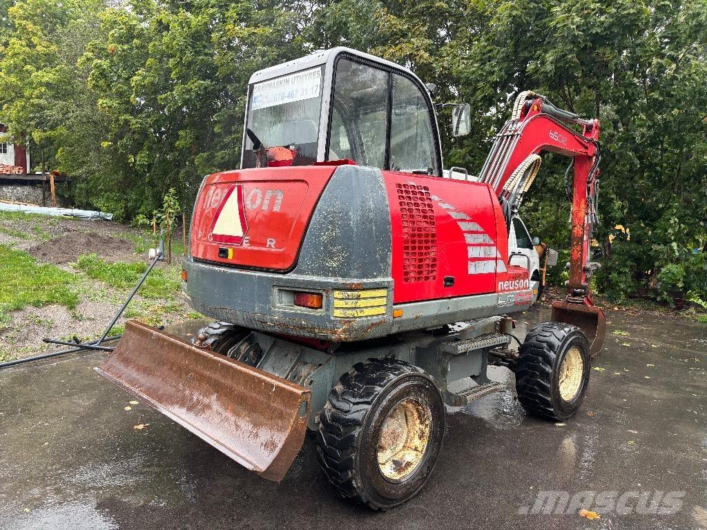 Neuson 6502 Колёсные экскаваторы