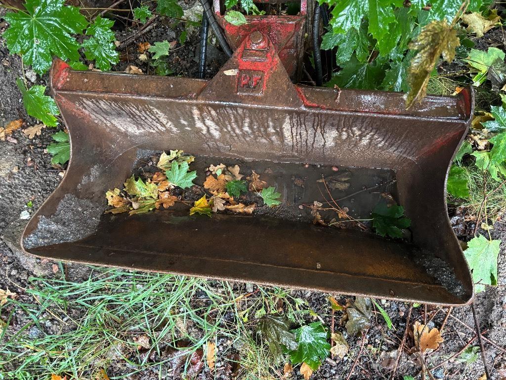 Neuson 6502 Колёсные экскаваторы