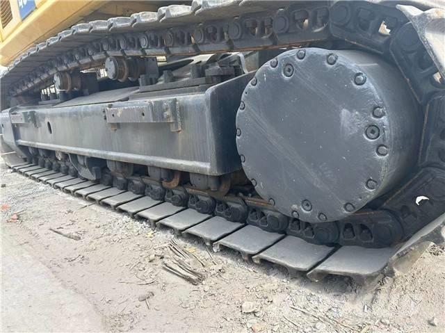 Komatsu PC 450 Гусеничные экскаваторы