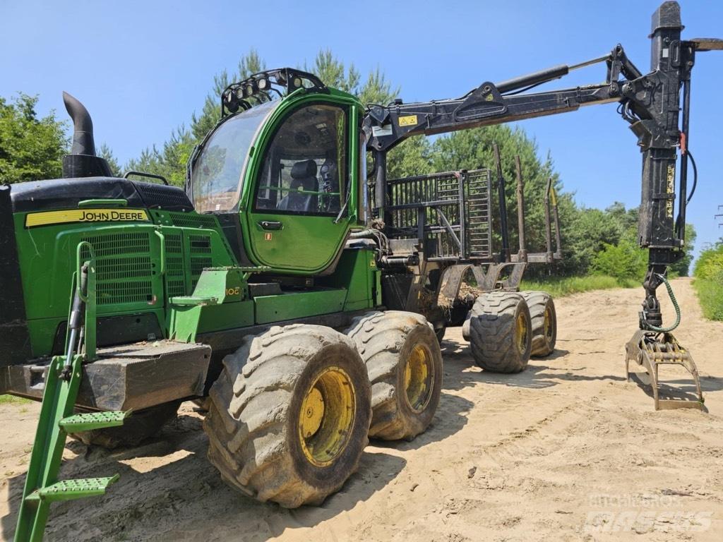 John Deere 1210 G Харвестеры