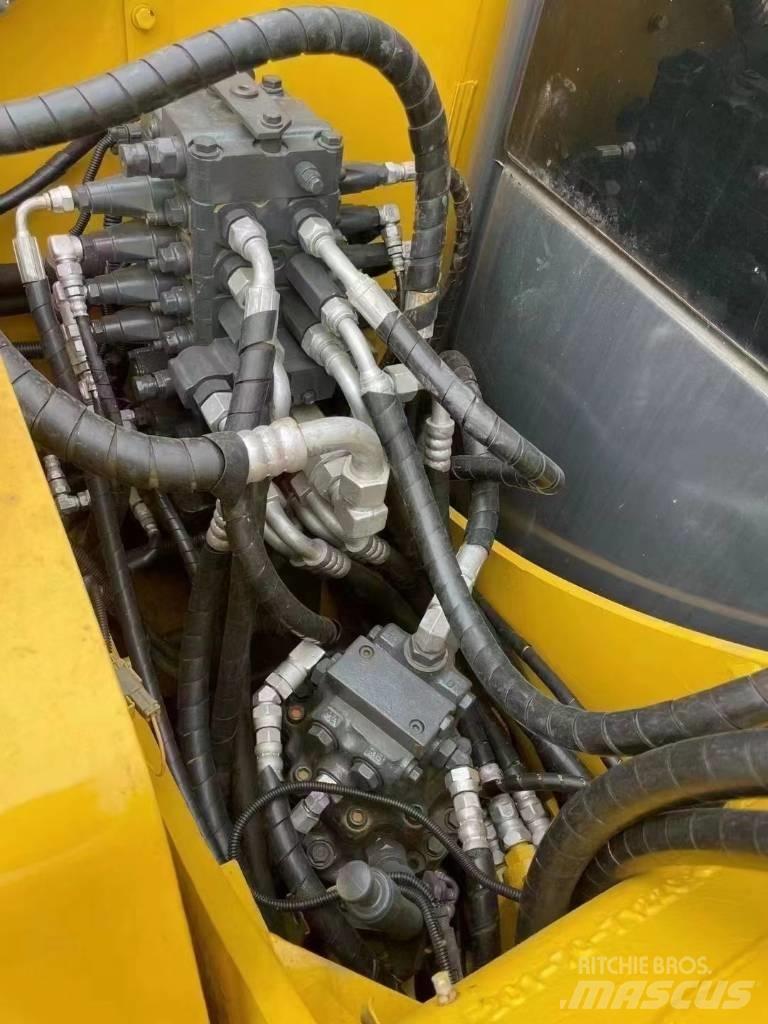 Komatsu PC 70 Гусеничные экскаваторы