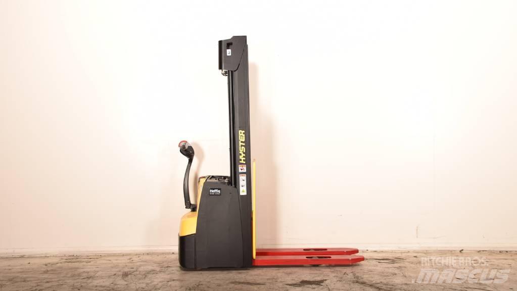 Hyster S 1.2 Ручные штабелёры с электроподъёмом