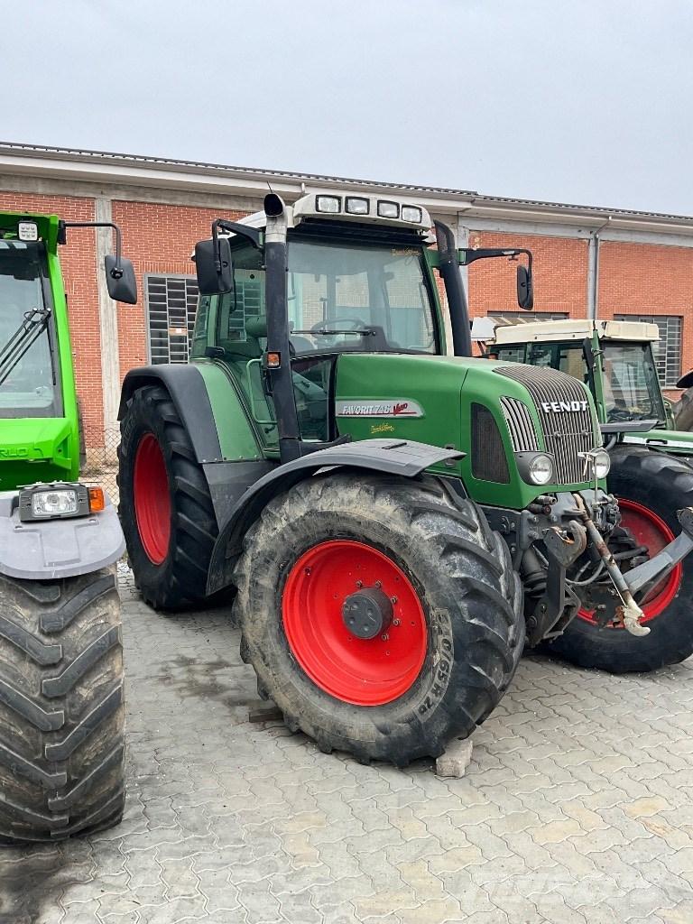 Fendt 716 Vario Трактора