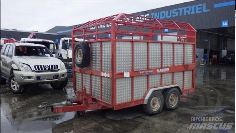 Masson B3000 Трейлеры для транспортировки животных