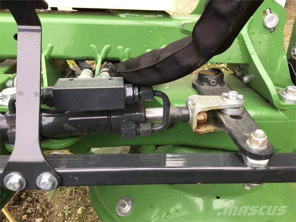 Krone Vendro 820 Грабли-ворошилки