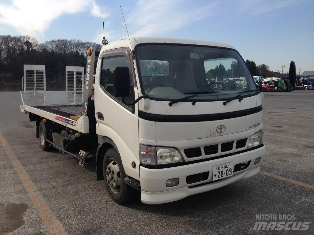 Toyota PB-XZU423 Автовозы