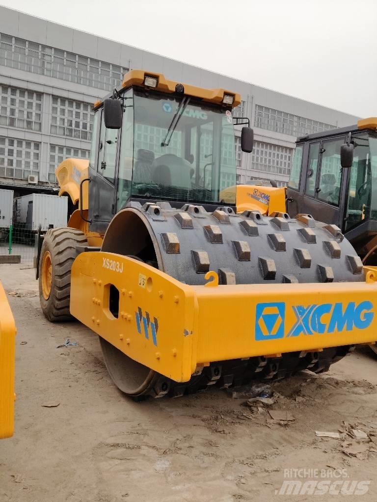 XCMG XS 203 J Грунтовые катки