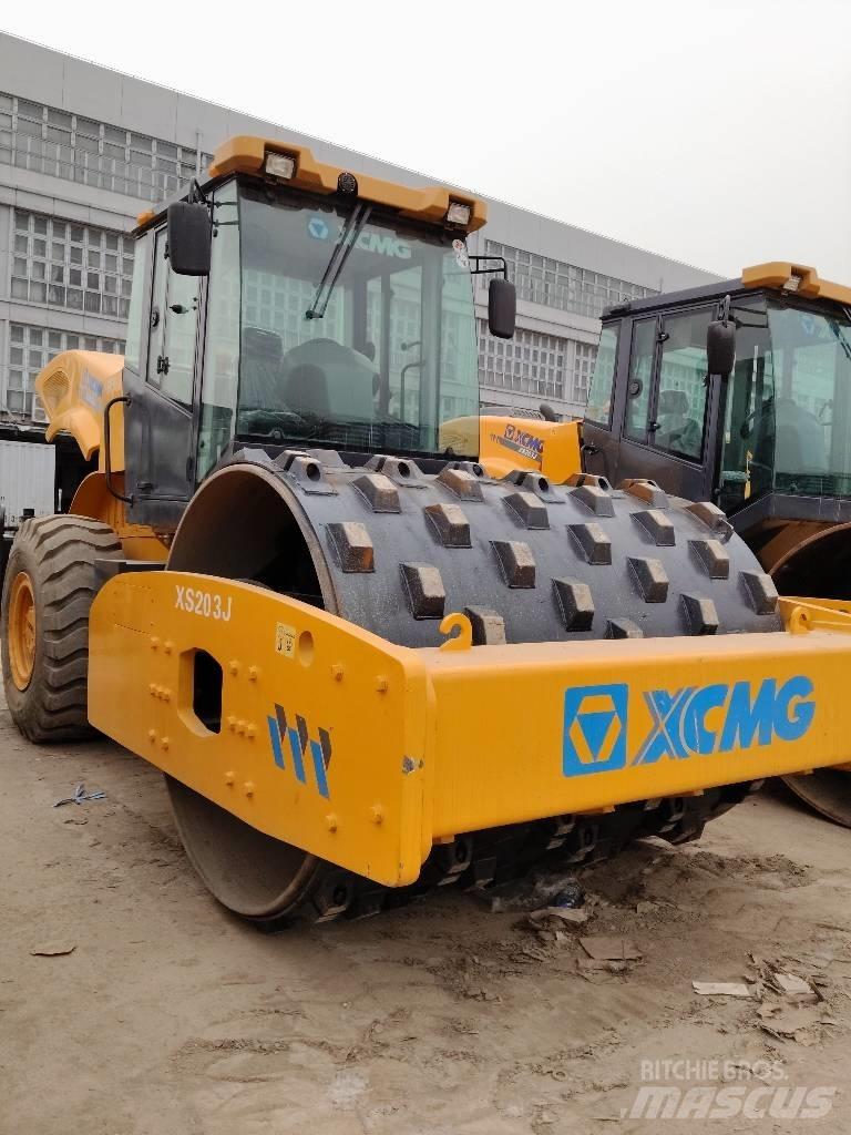 XCMG XS 203 J Грунтовые катки