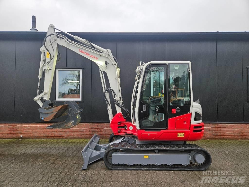Takeuchi TB250-2 Перегружатели металлолома/промышленные погрузчики
