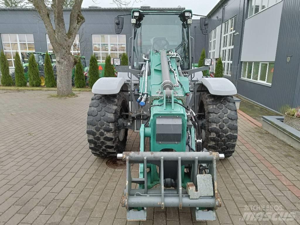 Kramer KL55.8T Сельскохозяйственные телескопические погрузчики