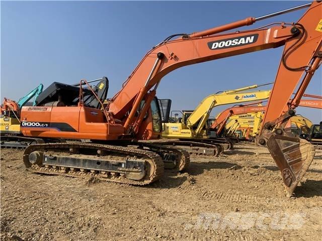 Doosan DH300 Гусеничные экскаваторы