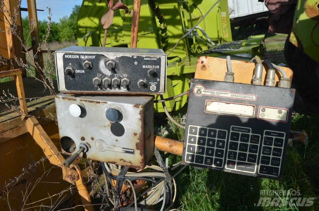  HD 4000 Прицепные опрыскиватели