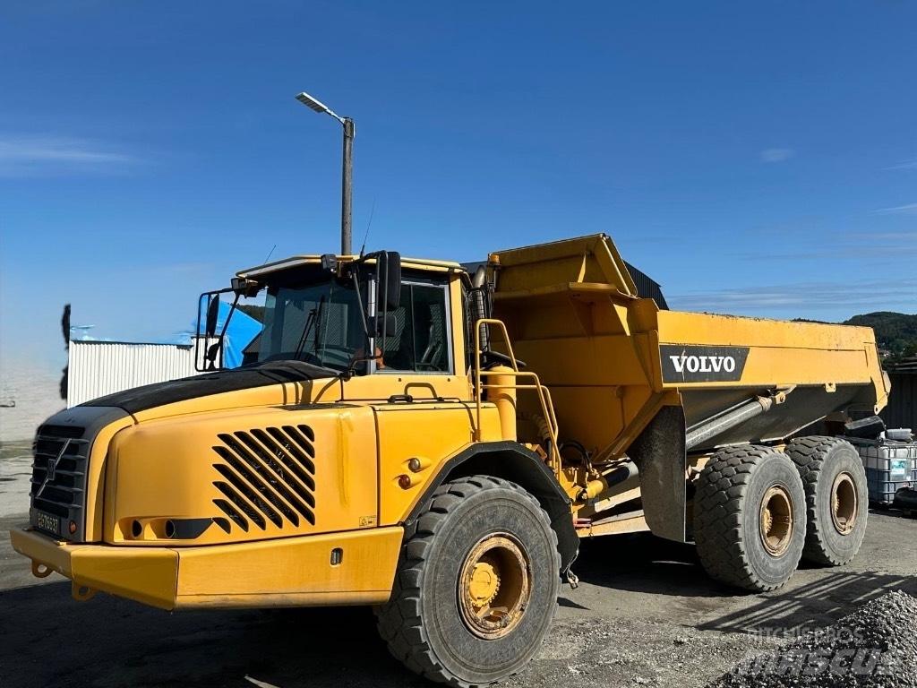 Volvo A 25 D Шарнирно-сочленённые самосвалы