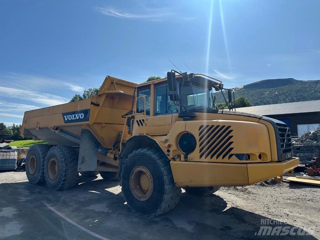 Volvo A 25 D Шарнирно-сочленённые самосвалы