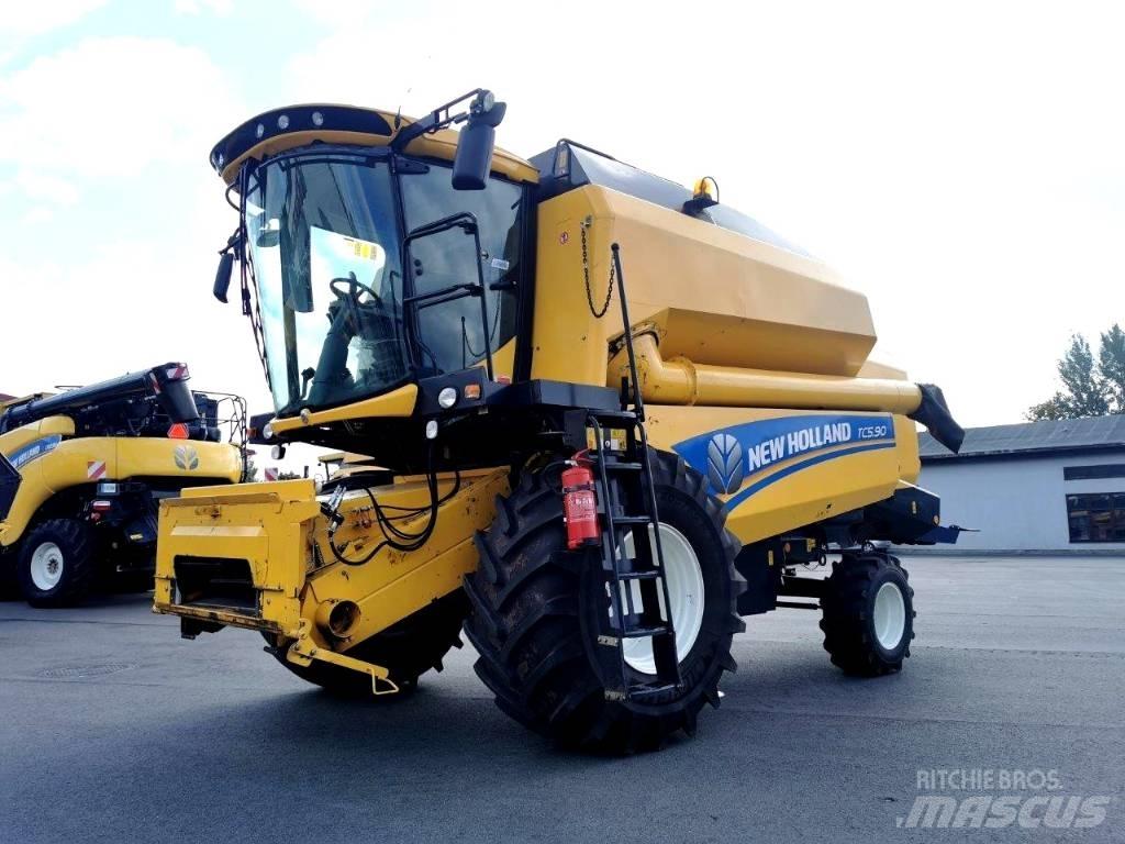 New Holland TC 5.70 Зерноуборочные комбайны