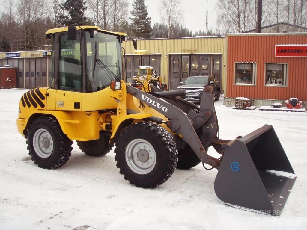 Volvo L 30 B Pro Фронтальные погрузчики